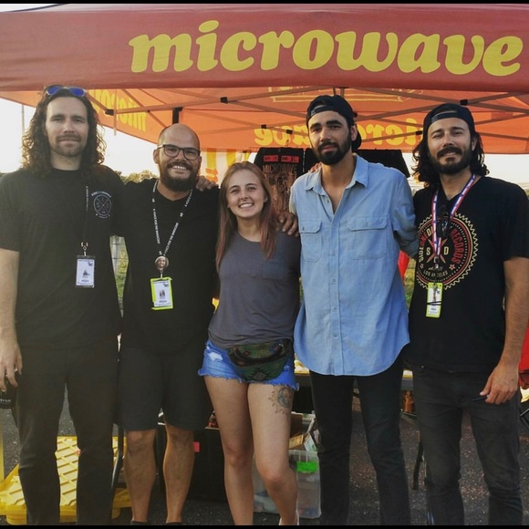 Meet your Posher, Mariah - Picture 4 of 5